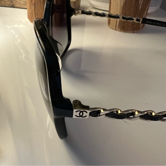 CHANEL sunglasses Black Gold Chain Arms Interlocking CC Logo Acetate Square - Picture 4 of 13